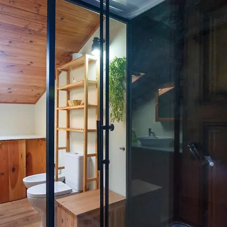 Condessa - Modern Charm In Historic Lägenhet