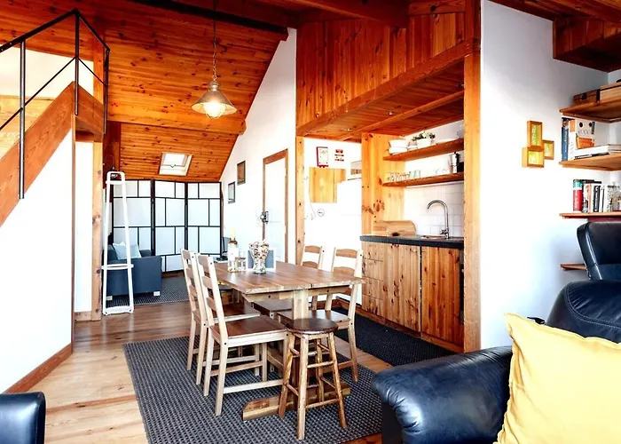 Condessa - Modern Charm In Historic شقة *