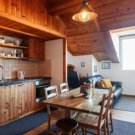 Condessa - Modern Charm In Historic